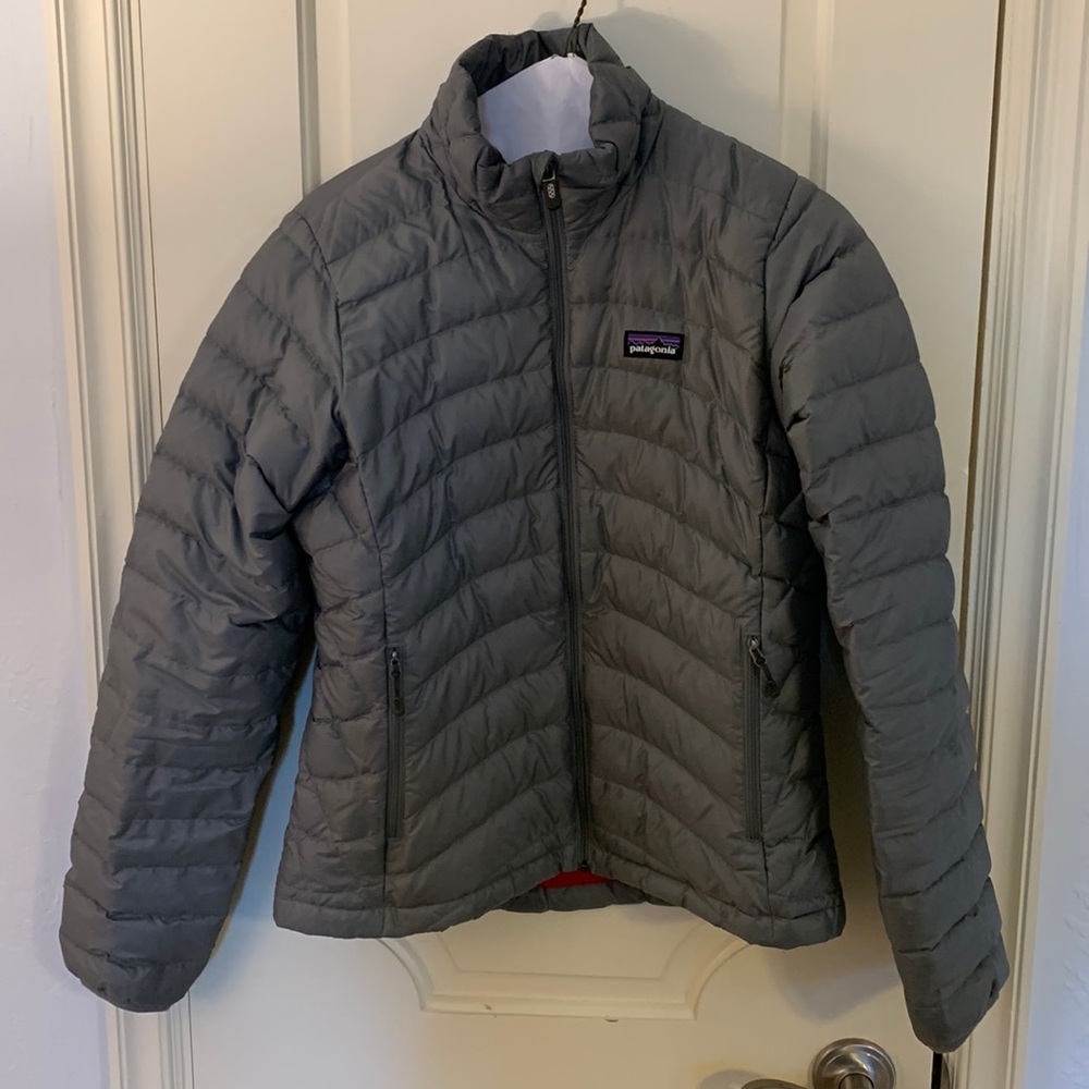 Patagonia womens grey puff jacket